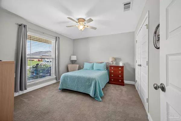 Milton, FL 32583,5611 Blue Sky Ct