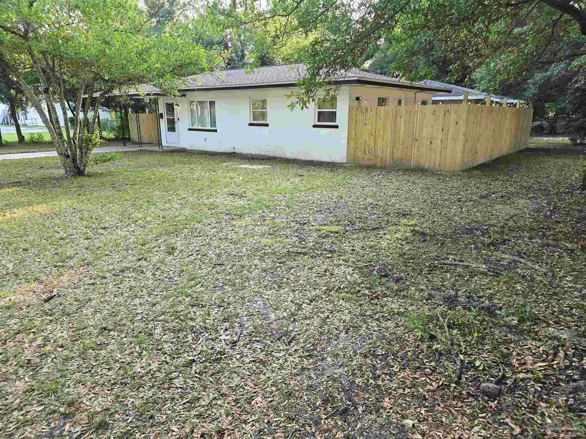 Pensacola, FL 32501,2010 N G St