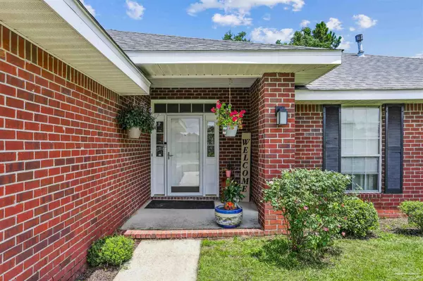 Pensacola, FL 32526,6939 Fort Deposit Dr