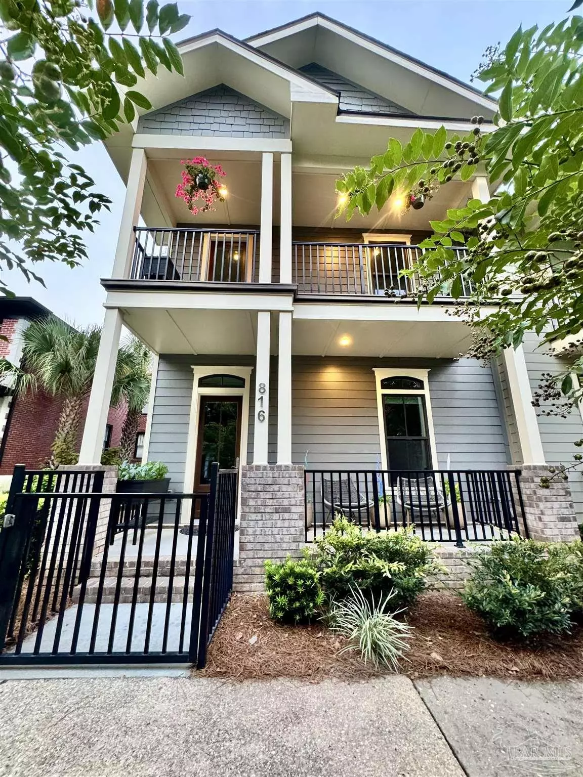 Pensacola, FL 32501,816 Baylen St