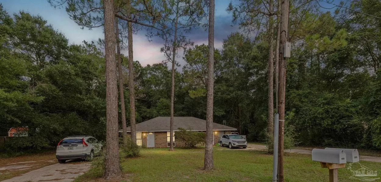 6836 Fast Gun Ln, Milton, FL 32570