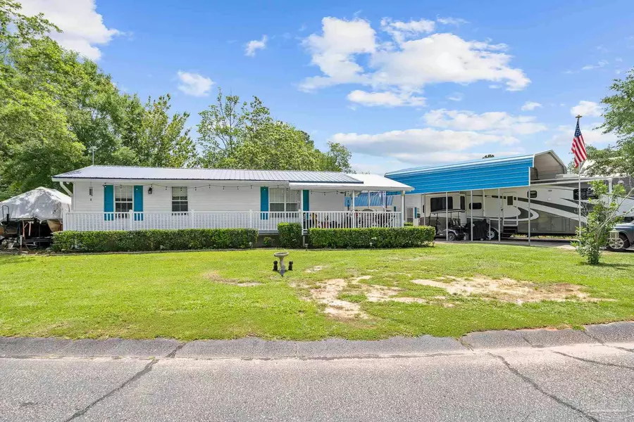 77 Horn Dr, Lillian, AL 36549