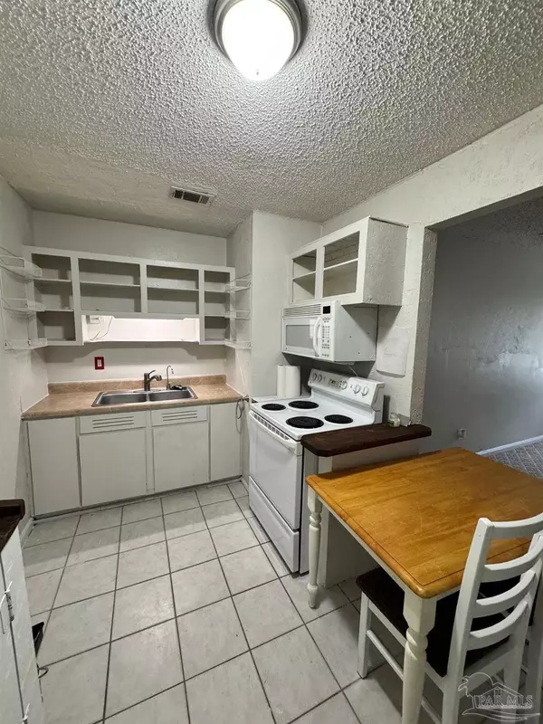 Pensacola, FL 32506,41 Pen Haven Dr