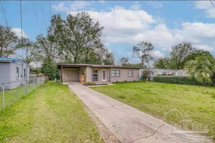 5519 Mayfair Dr, Pensacola, FL 32506