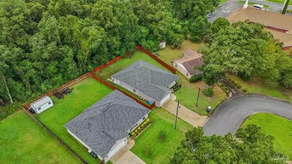 Pensacola, FL 32534,829 Maple Woods Cir