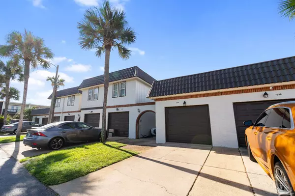 1700 Via Deluna Dr, Pensacola Beach, FL 32561