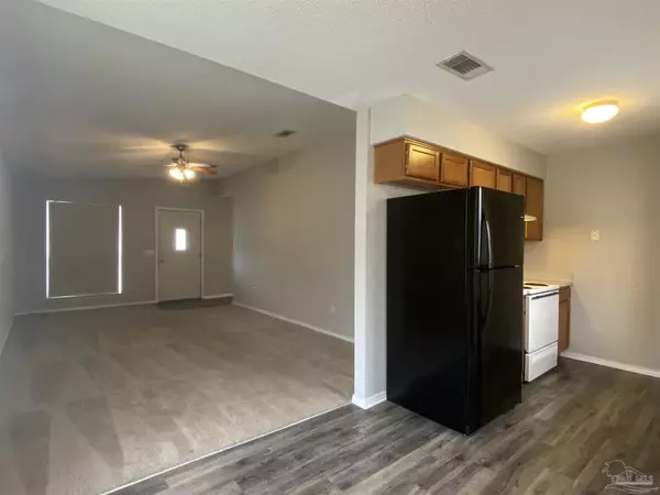 Pensacola, FL 32506,504 Ashwood Ln