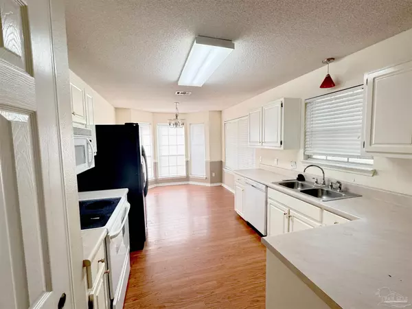 Pace, FL 32571,4694 Magnolia Hill Ct