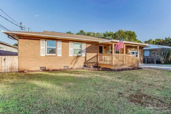 5960 Louisville Ave, Pensacola, FL 32526