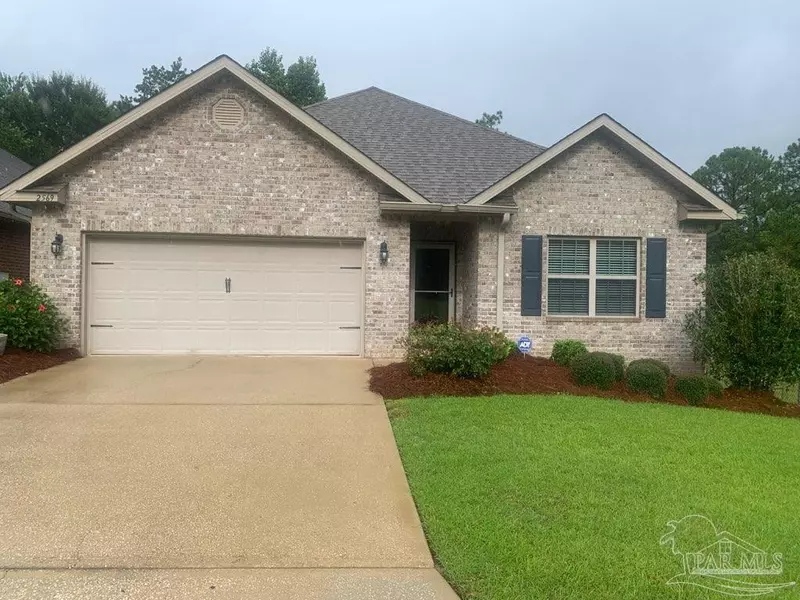 2569 Redford Dr, Cantonment, FL 32533