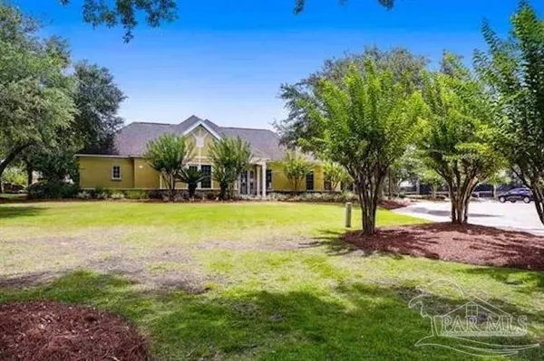 Milton, FL 32583,5692 Highland Lake Dr