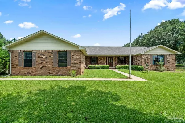 Pace, FL 32571,6160 Saddle Club Rd