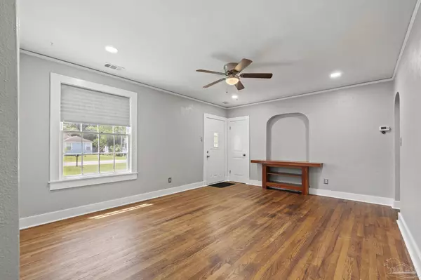 Pensacola, FL 32507,1200 Wisteria Ave