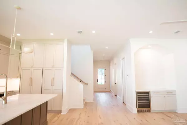 Pensacola, FL 32501,1115 E La Rua St