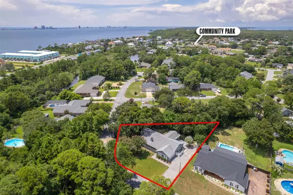 Gulf Breeze, FL 32563,2833 Via Roma Ct