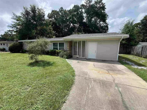 6123 Hilltop Rd, Pensacola, FL 32504