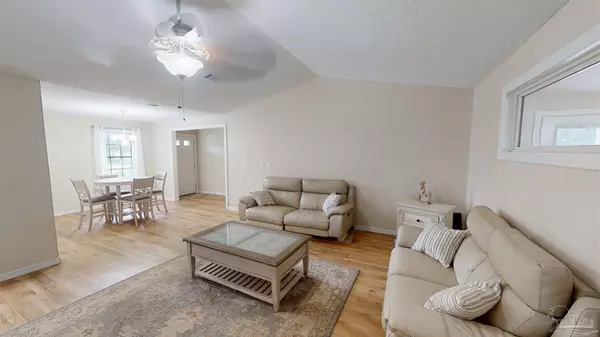 Gulf Breeze, FL 32563,3469 Sycamore Ln