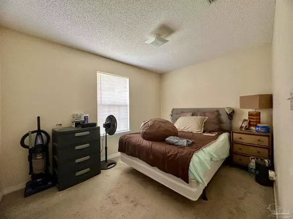 Pensacola, FL 32507,5261 Cartier Rd