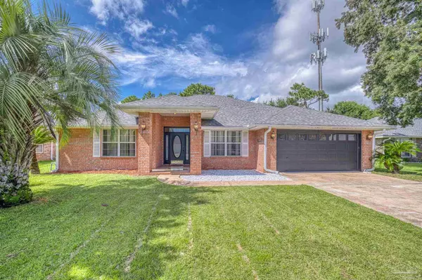 Pensacola, FL 32506,1662 Beachside Dr