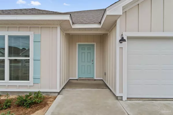 Gulf Breeze, FL 32563,6616 Forest Bay Ave