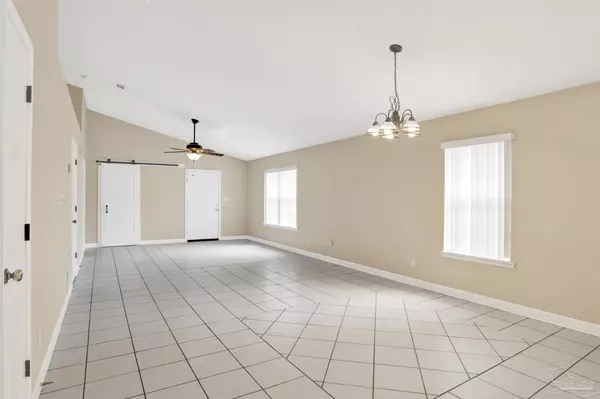 Pensacola, FL 32506,7077 Weatherwood Dr