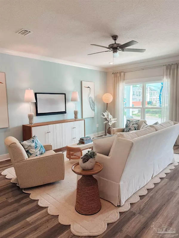 Pensacola, FL 32502,341 S F St