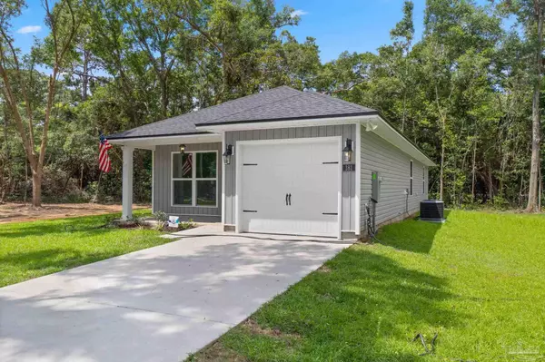 Pensacola, FL 32534,8418 Cherry Ave