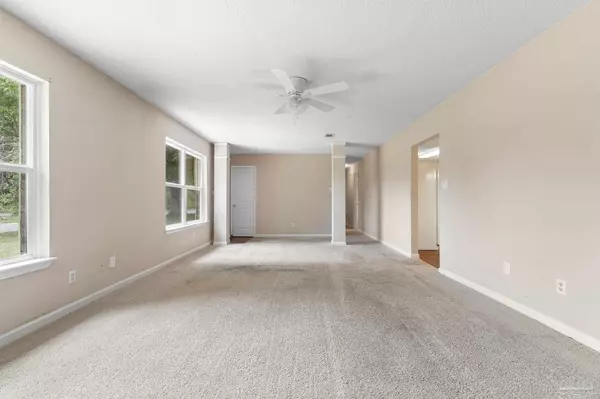 Cantonment, FL 32533,3036 Woodbury Cir