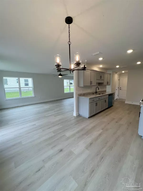 Cantonment, FL 32533,3330 Bliss Ln