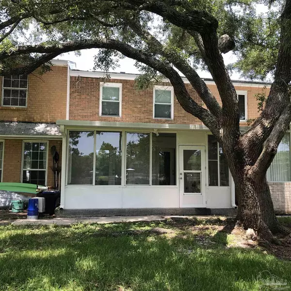 Milton, FL 32583,1942 Bay Point Blvd