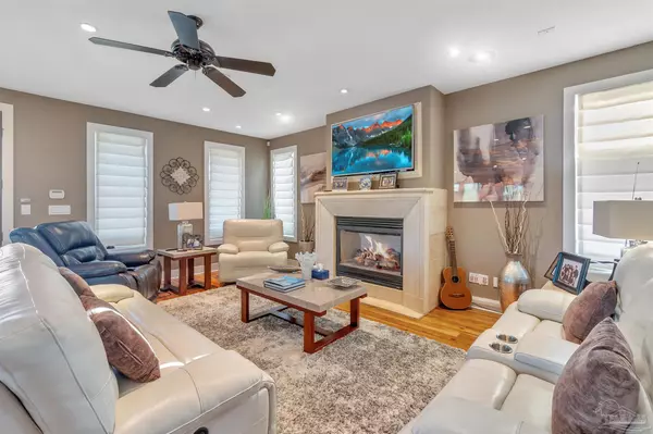 Gulf Breeze, FL 32561,506 Eventide Dr