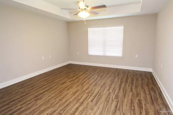 Milton, FL 32583,5628 Blue Sky Ct