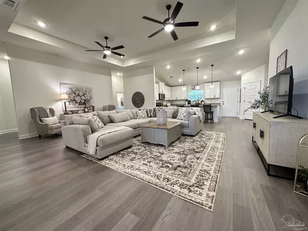 Pace, FL 32571,5231 Barnett Rd