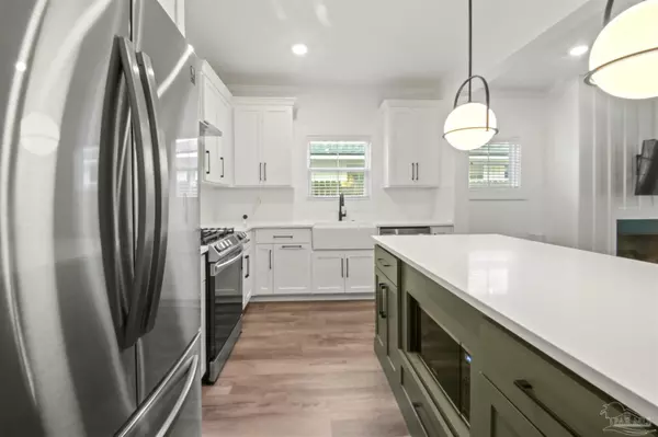 Pensacola, FL 32505,1001 E Cross St