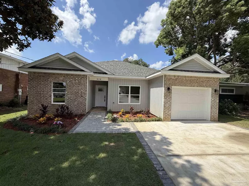 919 Kenny Dr, Pensacola, FL 32504