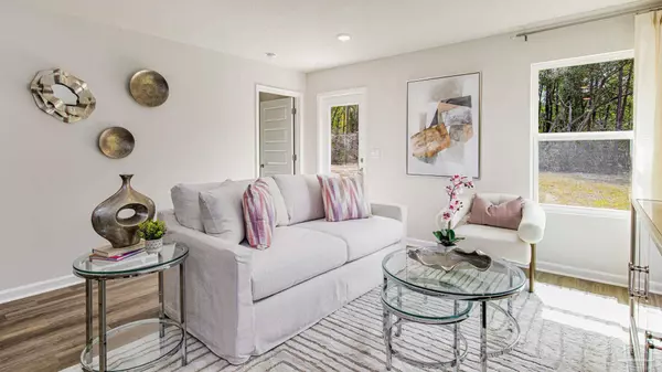 Milton, FL 32583,6375 June Bug Dr