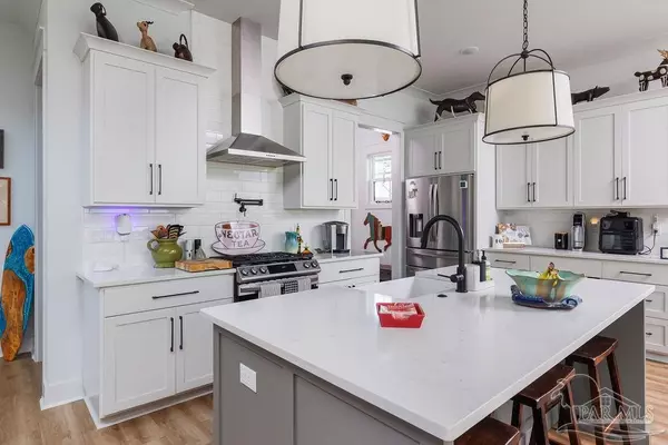 Perdido Key, FL 32507,5614 Trout Ln