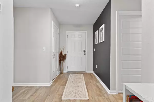 Milton, FL 32583,5528 Lancelot Tr