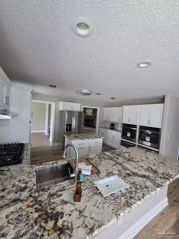 Century, FL 32535,7151 Stucky Rd