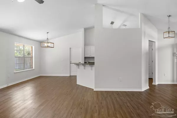 Gulf Breeze, FL 32563,1976 Bay Pine Cir