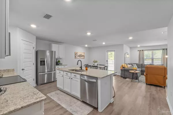 Pensacola, FL 32526,4005 Whitetail Ln