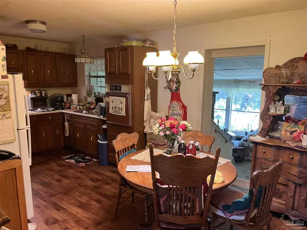 Pensacola, FL 32505,3013 W La Rua St