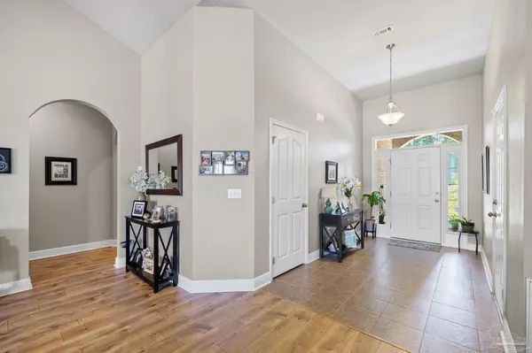 Gulf Breeze, FL 32563,3014 Palm St