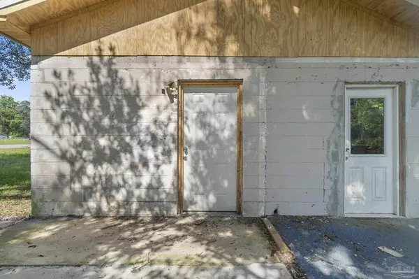 Cantonment, FL 32533,420 Forrest St