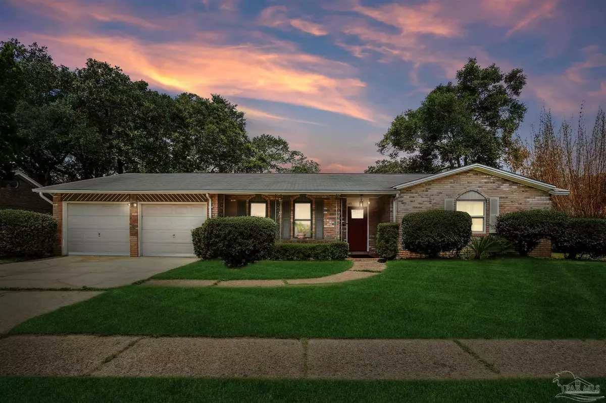 Pensacola, FL 32506,323 Petherton Pl