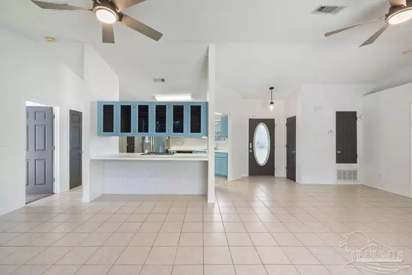 Cantonment, FL 32533,332 Twisted Oak Dr