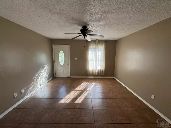 Pensacola, FL 32514,7709 Dartmoor Dr