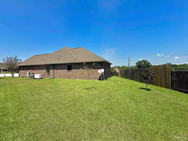 Cantonment, FL 32533,401 Waterbury Ct