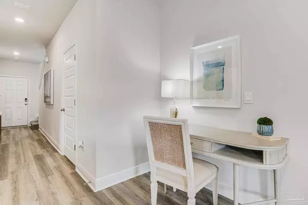 Milton, FL 32583,4022 Pendragon Cir