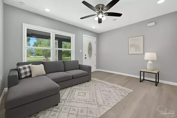 Pensacola, FL 32514,1522 Erwin Dr